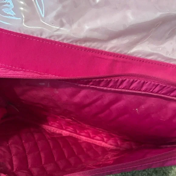 Vera Bradley Fuchsia Toiletry Tote !read descrip! - Picture 7 of 10